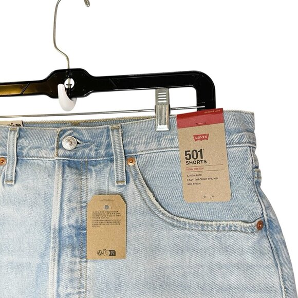 Levi's Women's 31 Light Wash Mid‎ Thigh 501 High Rise Denim Shorts Button Fly - Picture 3 of 8